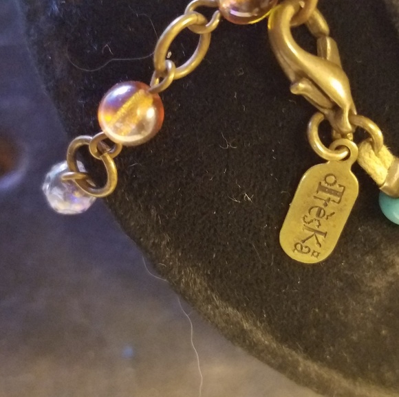 oTreska necklace - Picture 2 of 5